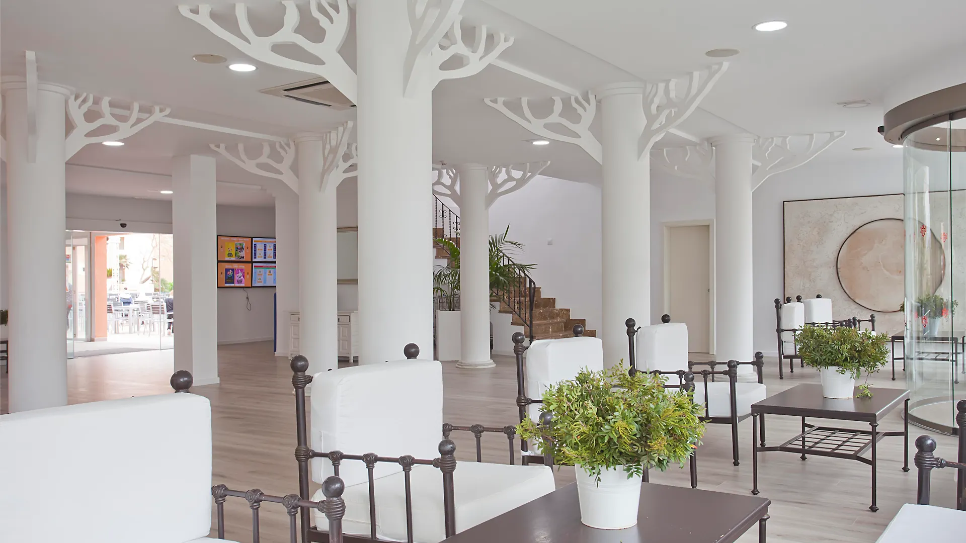 Hyb Eurocalas Calas de Mallorca Aparthotel